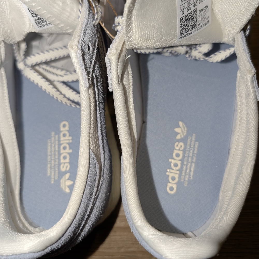 Adidas Atlanta W Retro Running Shoes in Off-White/Wonder Blue/Silver Violet sz 8 - Picture 9 of 13